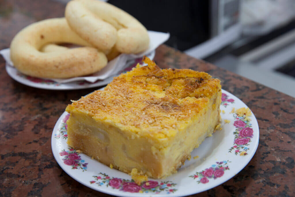 Sopa Paraguaia e Chipa